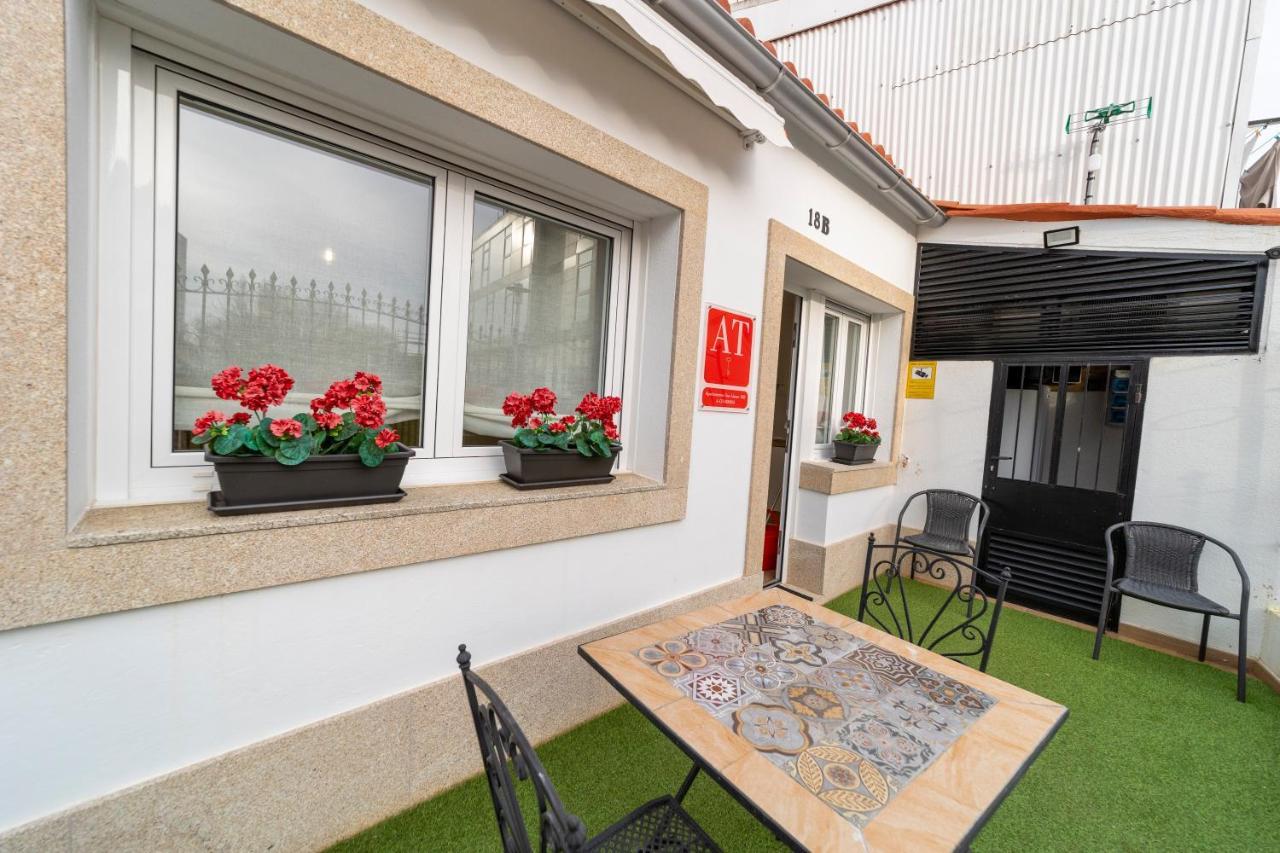 Apartamentos San Lazaro Santiago de Compostela Exterior photo
